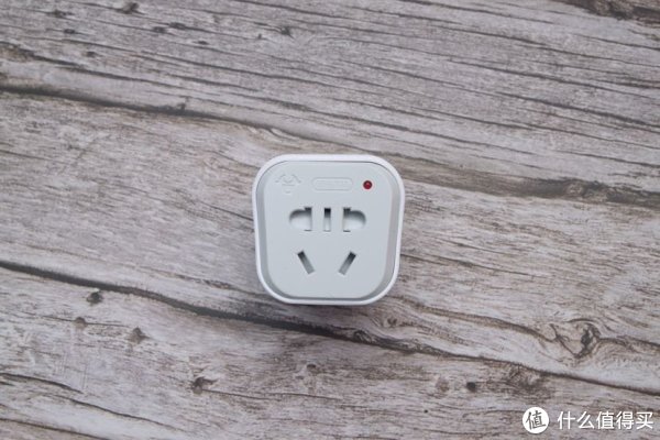 公牛英标插头转换器开箱暨新买的背景纸试用