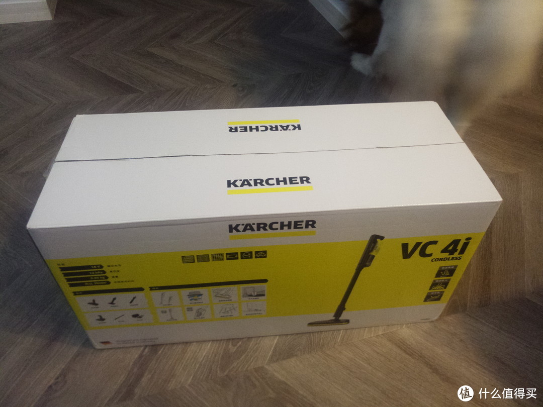 一个标价3699的卡赫VC4i无线吸尘器开箱