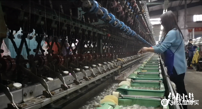 【伟大的制造】实拍30年蚕丝加工厂！丝绸原来是这样织出来的