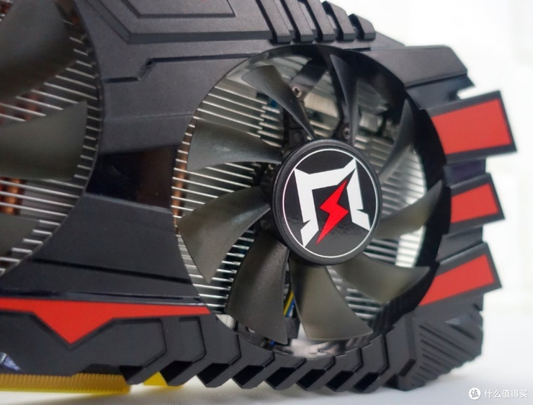 GTX10系显卡也能强开光线追踪？正版光追 VS盗版光追