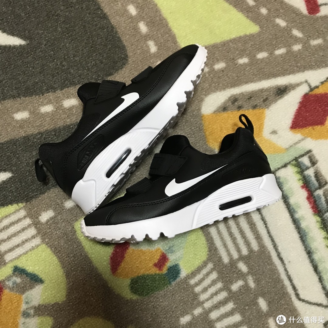 小朋友也能穿的经典款！Nike Air Max Tiny 90