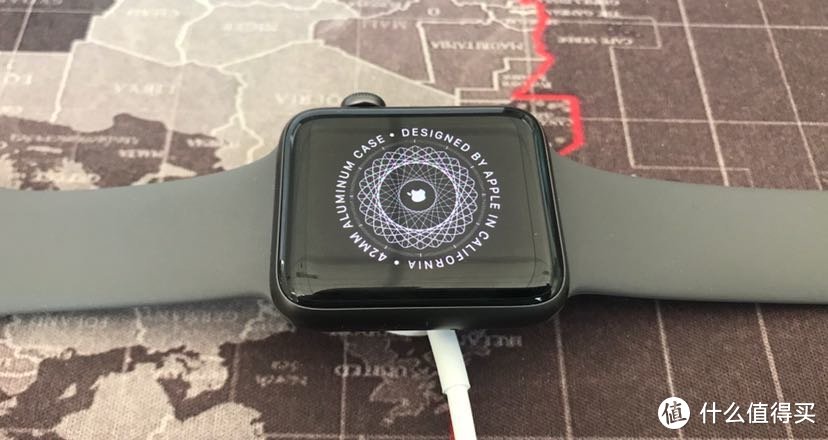 送给自己的新年礼物：Apple Watch 3蜂窝版 拼多多上车记