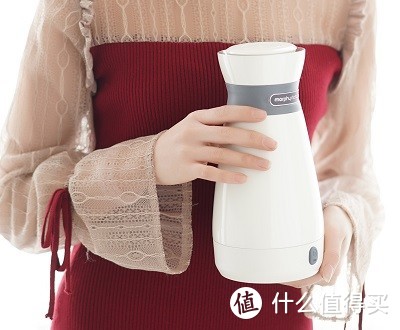 春节旅游不忘喝水安全，摩飞便携热水壶喝热水更安心