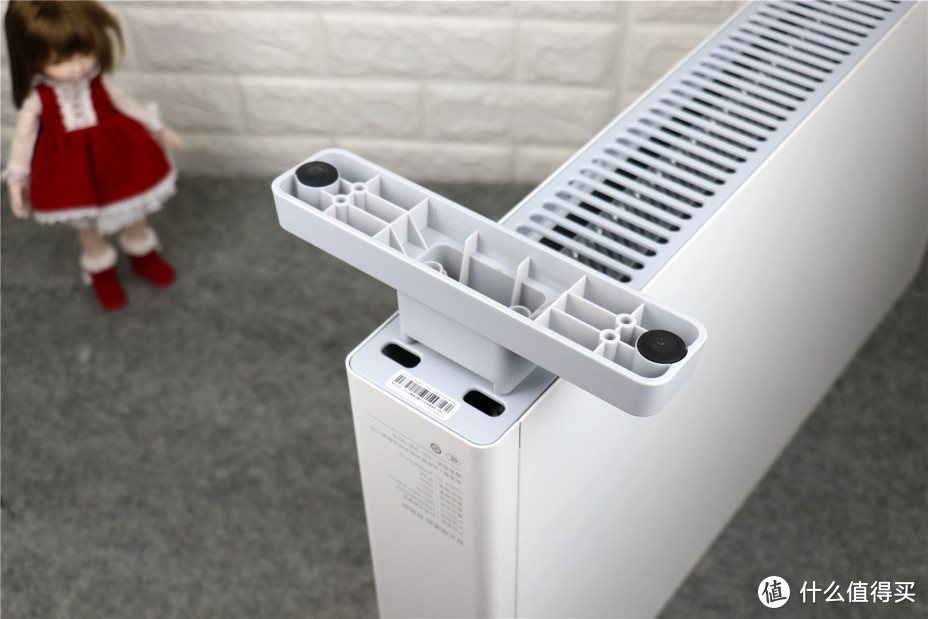 这个冬季不再寒冷，你应该拥有一台智米电暖器智能版相伴！