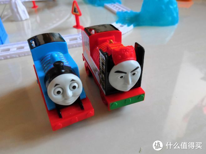 托马斯电动火车玩具之雪地大冒险套装晒单兼个人轨道玩具选购心得