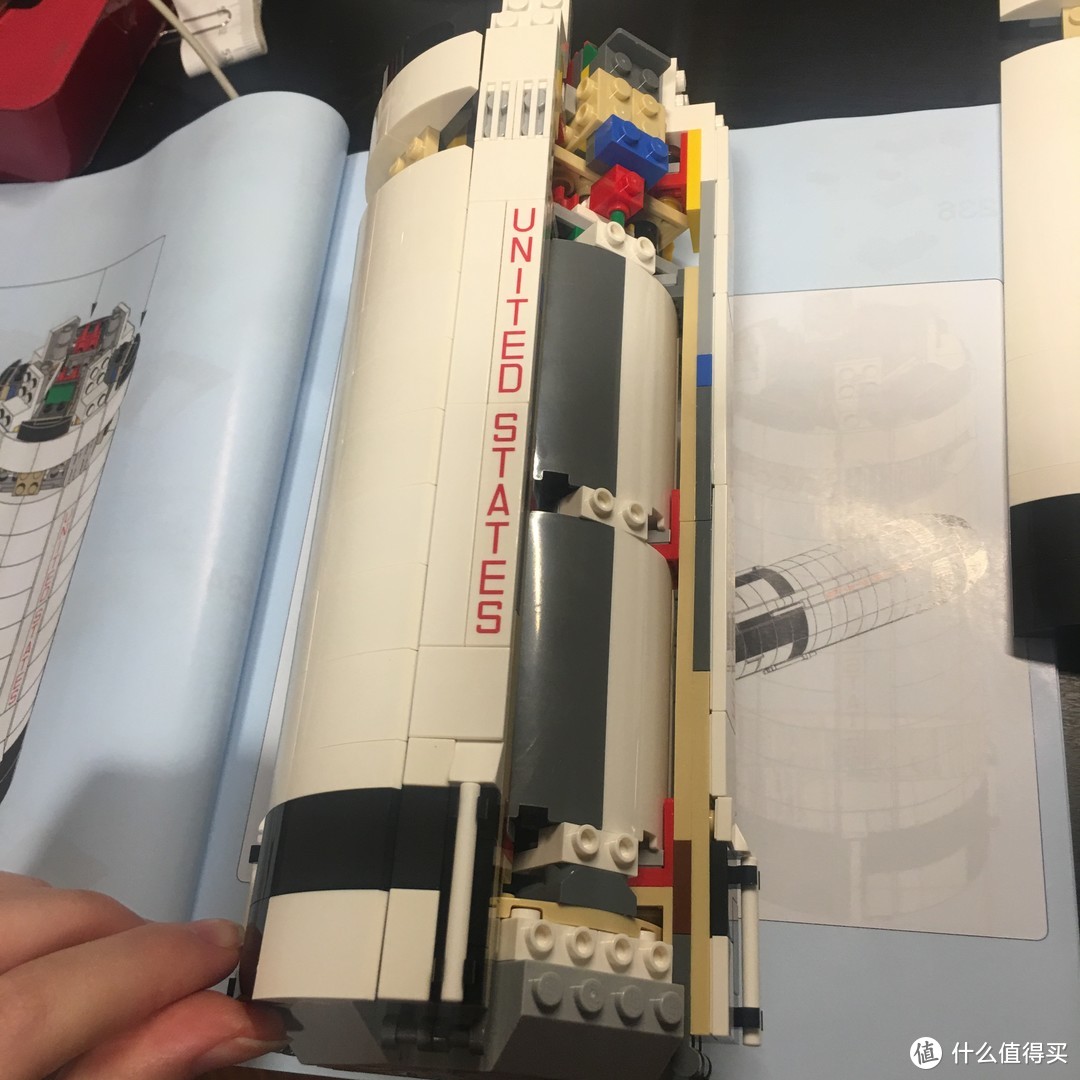 木佬佬乐高 篇二:lego 21309 土星五号火箭(多图)