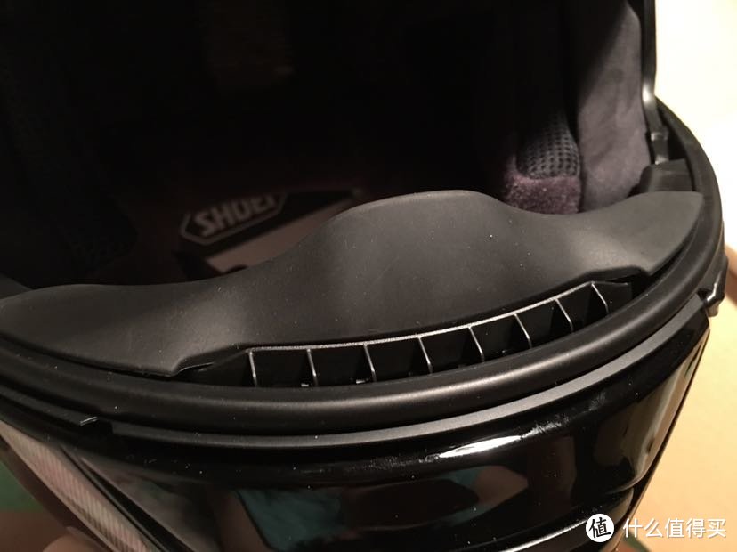 Shoei的Neotec2揭面头盔拆箱