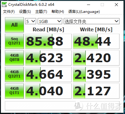 使用CDM测速，持续读写分别为86和49MB/s左右，U盘就不要太看随机数据了