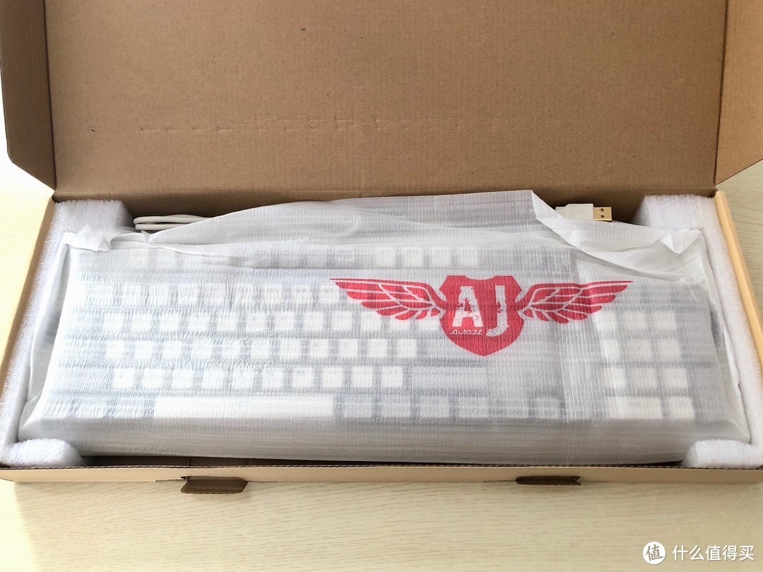 AJAZZ AK510——当复古键盘也开始玩RGB
