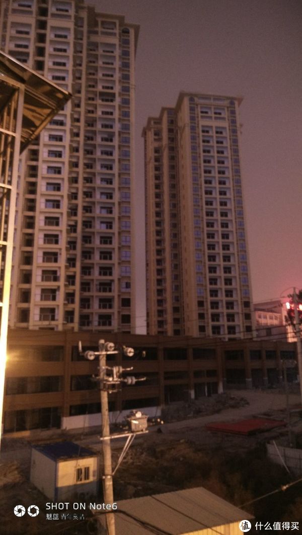 鸡互啄千元机拍照篇:坚果3魅蓝note6联想z5努比亚z18mini