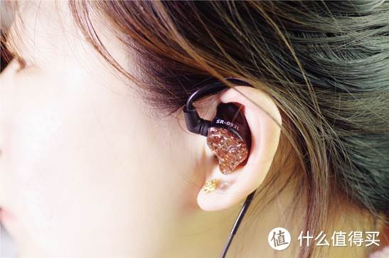 明星同款定制耳机不足千元就能拥有？无畏定制START耳机体验