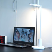 Yeelight Prime版 智能护眼台灯外观展示(灯臂|灯头)