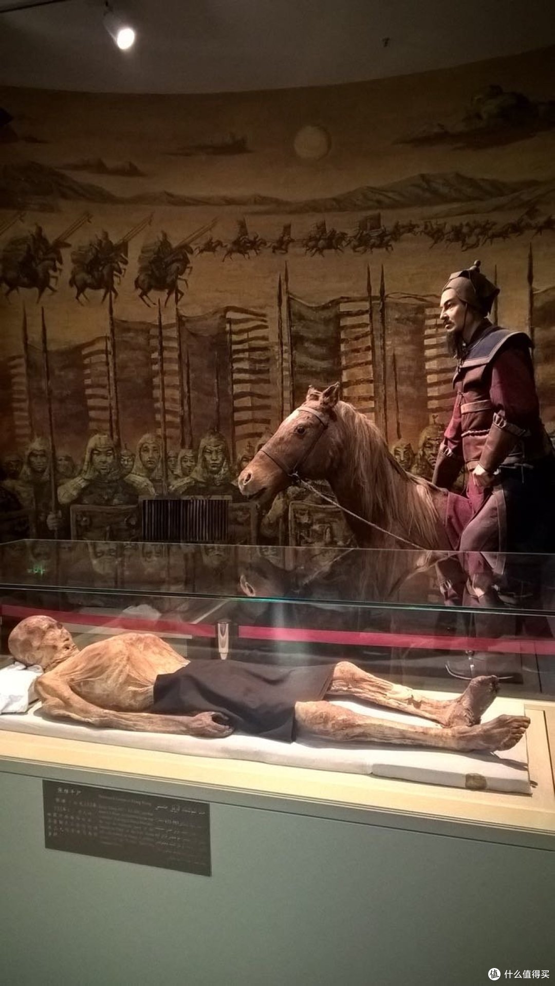 这个是唐朝的一个大将军叫做张雄.