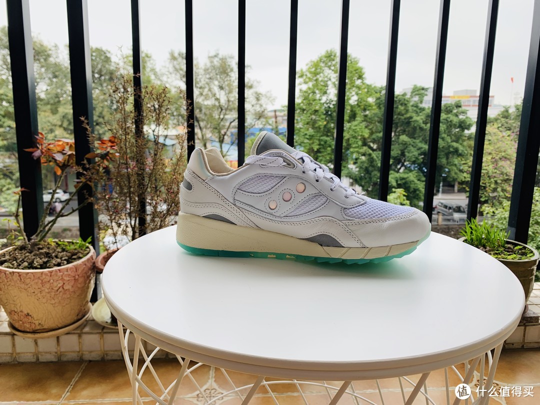 Saucony 圣康尼 SHADOW 6000 OYSTER 复古跑鞋