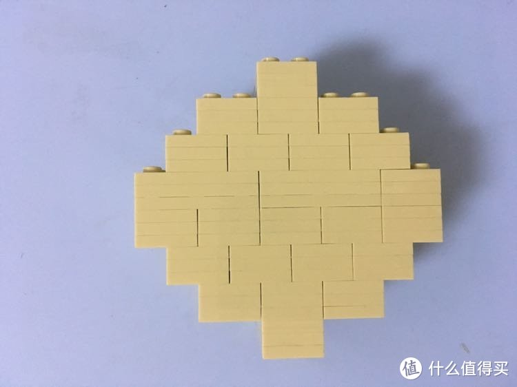 如何快速地在乐高店里装满一大杯Lego