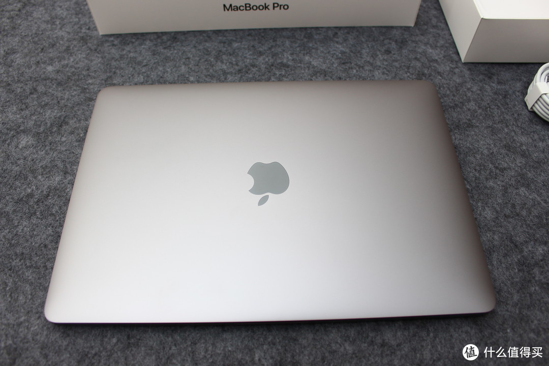 京东E卡已经榨干，0元购2018款MacBook Pro开箱