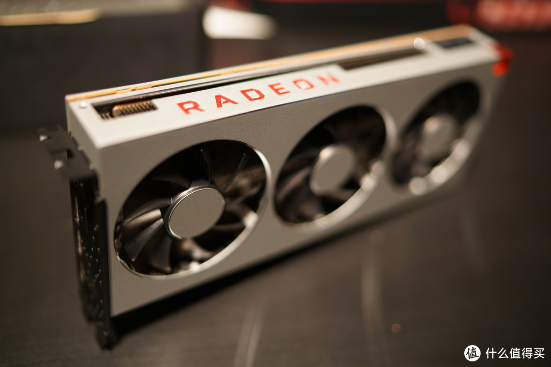 Radeon VII使用感想