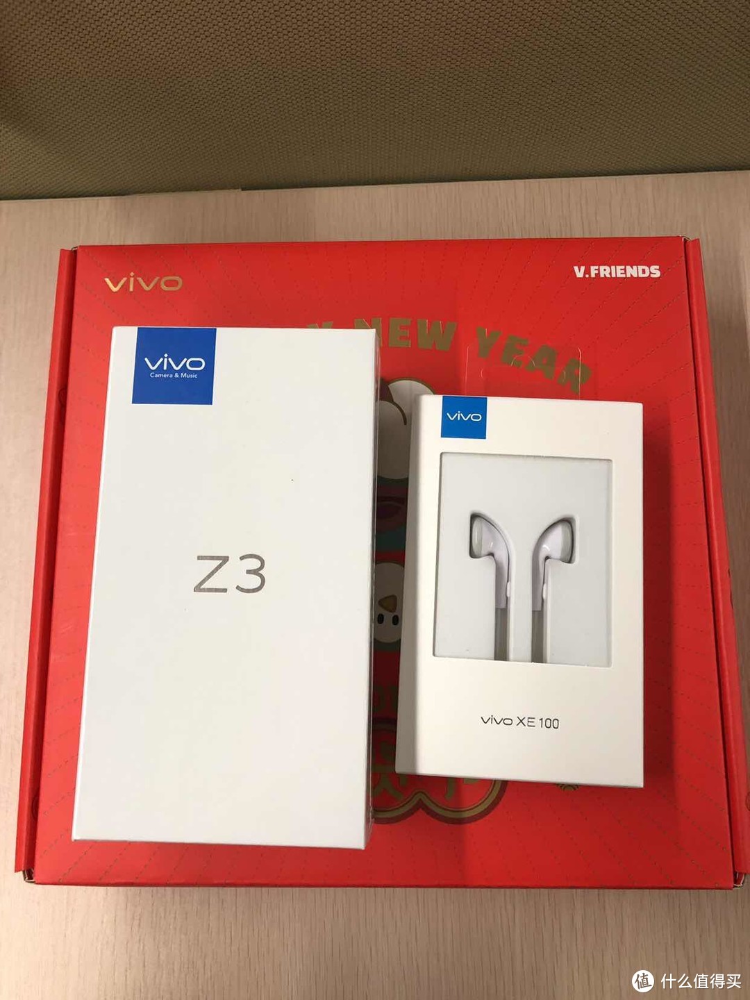 VIVO Z3 简单开箱、以及个人对比米8青春版感受