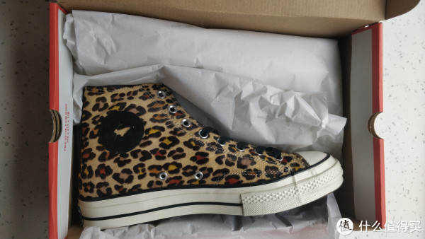 哇,看到了我的小豹纹。