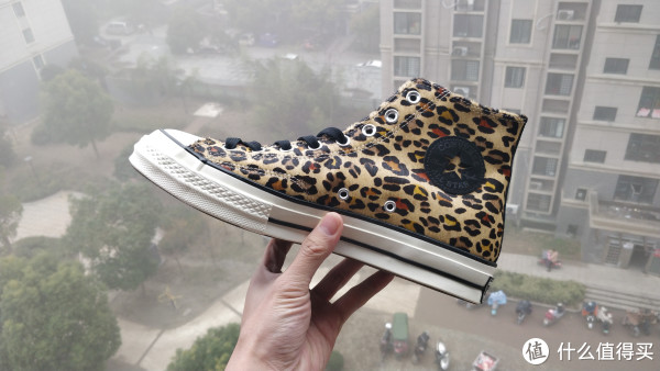 今天雾霾,忽略背景图,哈哈