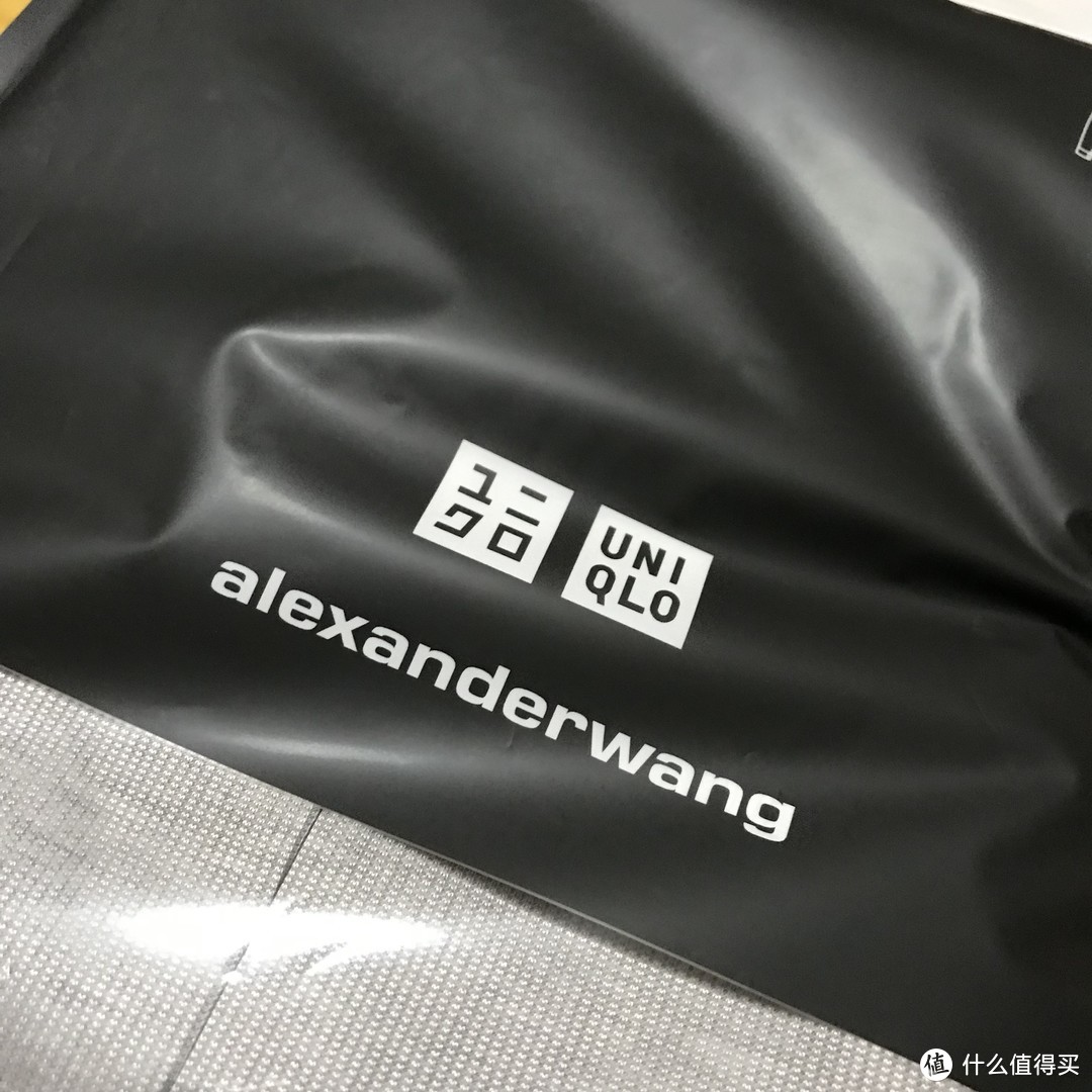 39元真香！优衣库alexandar wang设计师合作款内衣