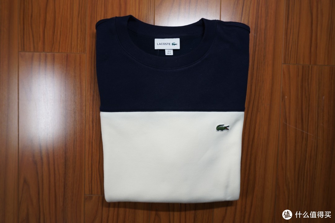 不只有POLO衫的低调轻奢 | LACOSTE INFINI-T 法国鳄鱼背包，让太阳为你充电~