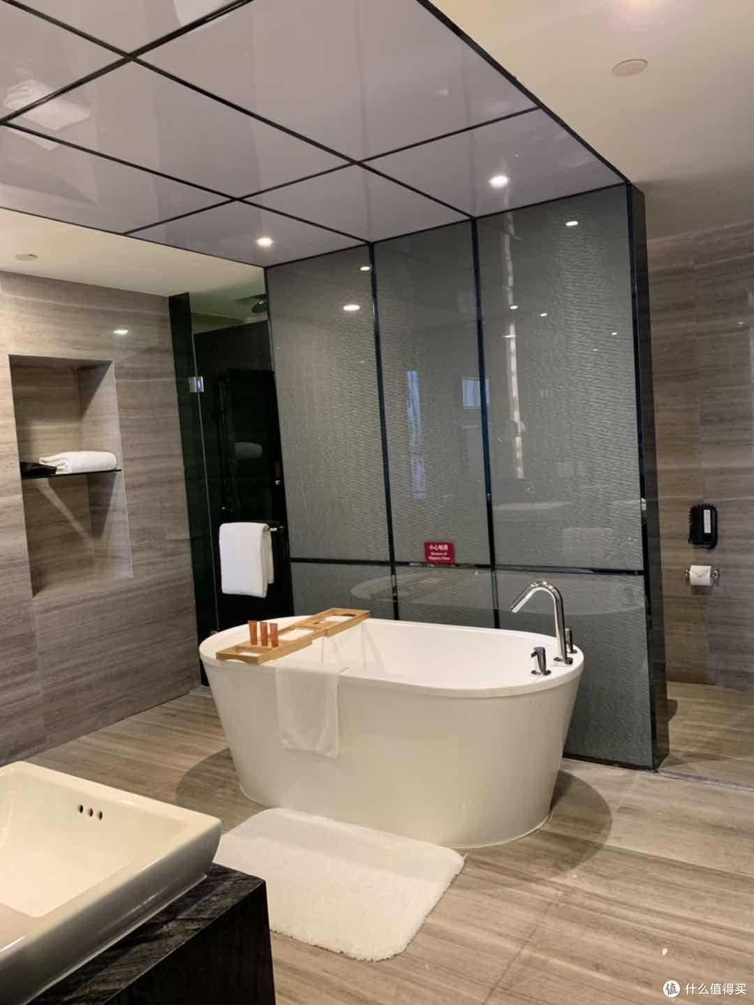 常旅客 篇十四:ihg系酒店——"深圳龙岗珠江皇冠假日酒店"入住体验