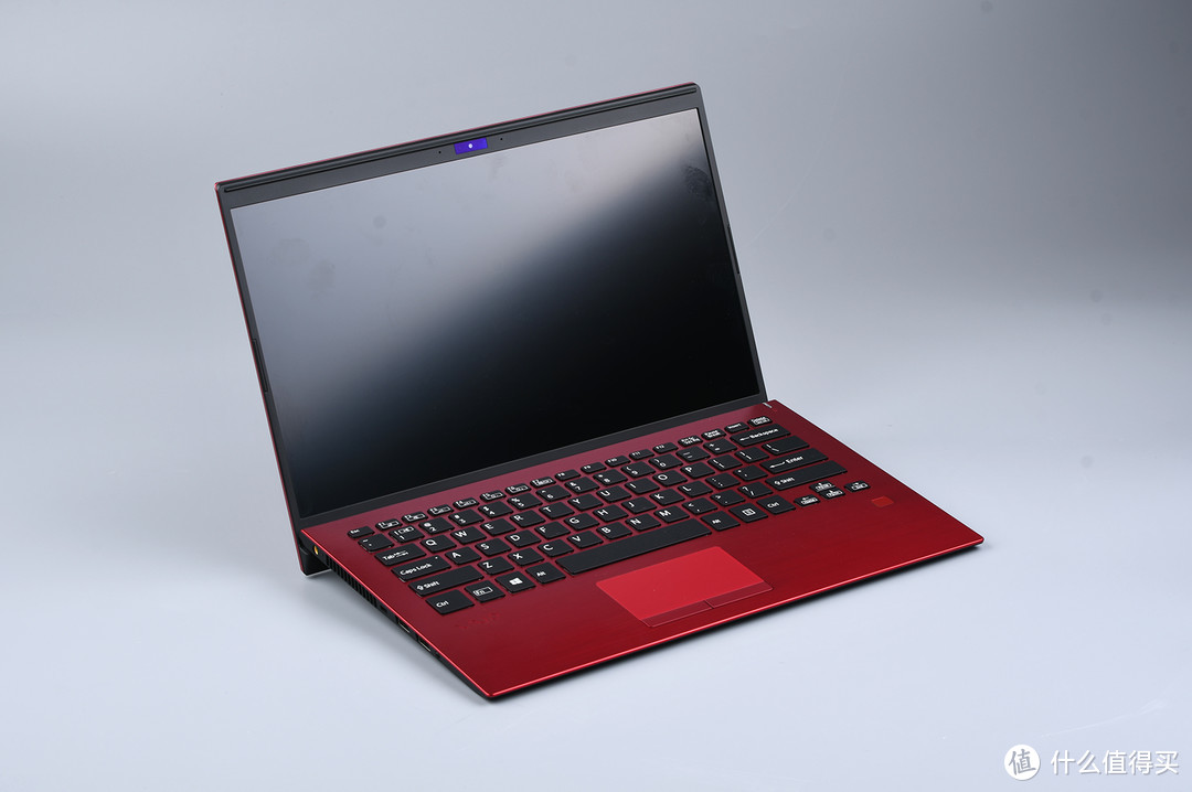 贵不是它的缺点 VAIO SX14耀世红限量款评测