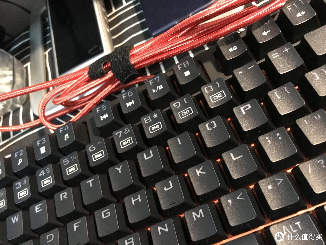 简单开箱 Noppoo CHOC87樱桃红轴橙色背光机械键盘
