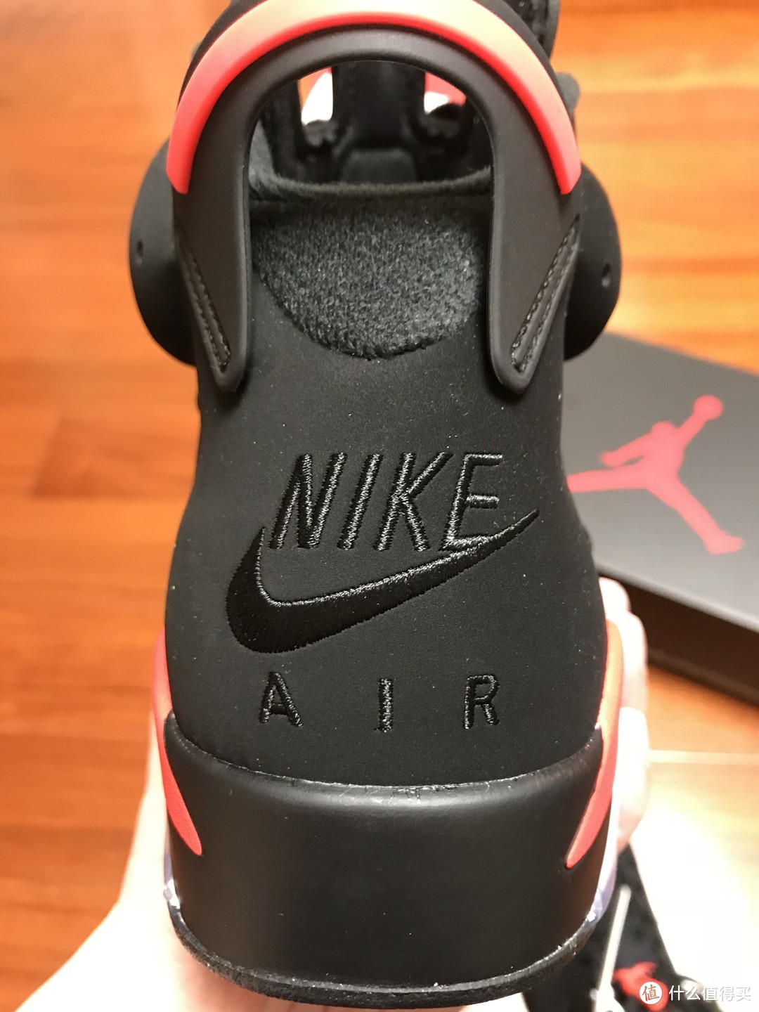 黑红 Air Jordan 6 OG， 今年第一双重磅复刻