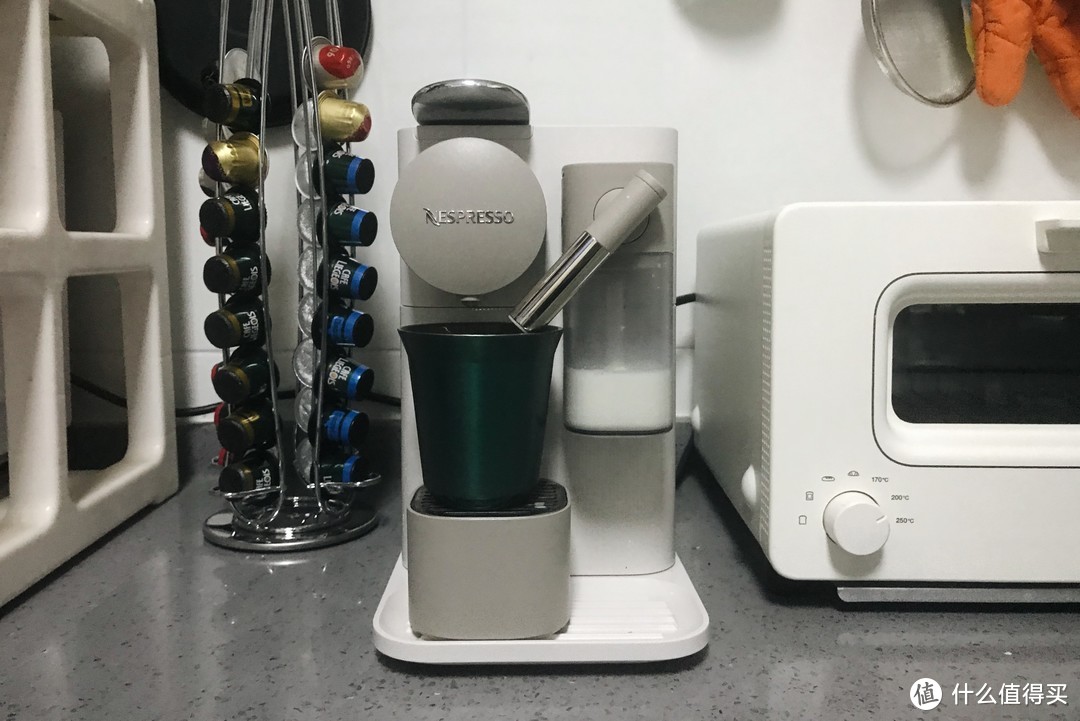 想买胶囊咖啡机的看这里，心想S1102、NESPRESSO 德龙 Lattissima One 多款机型对比体验