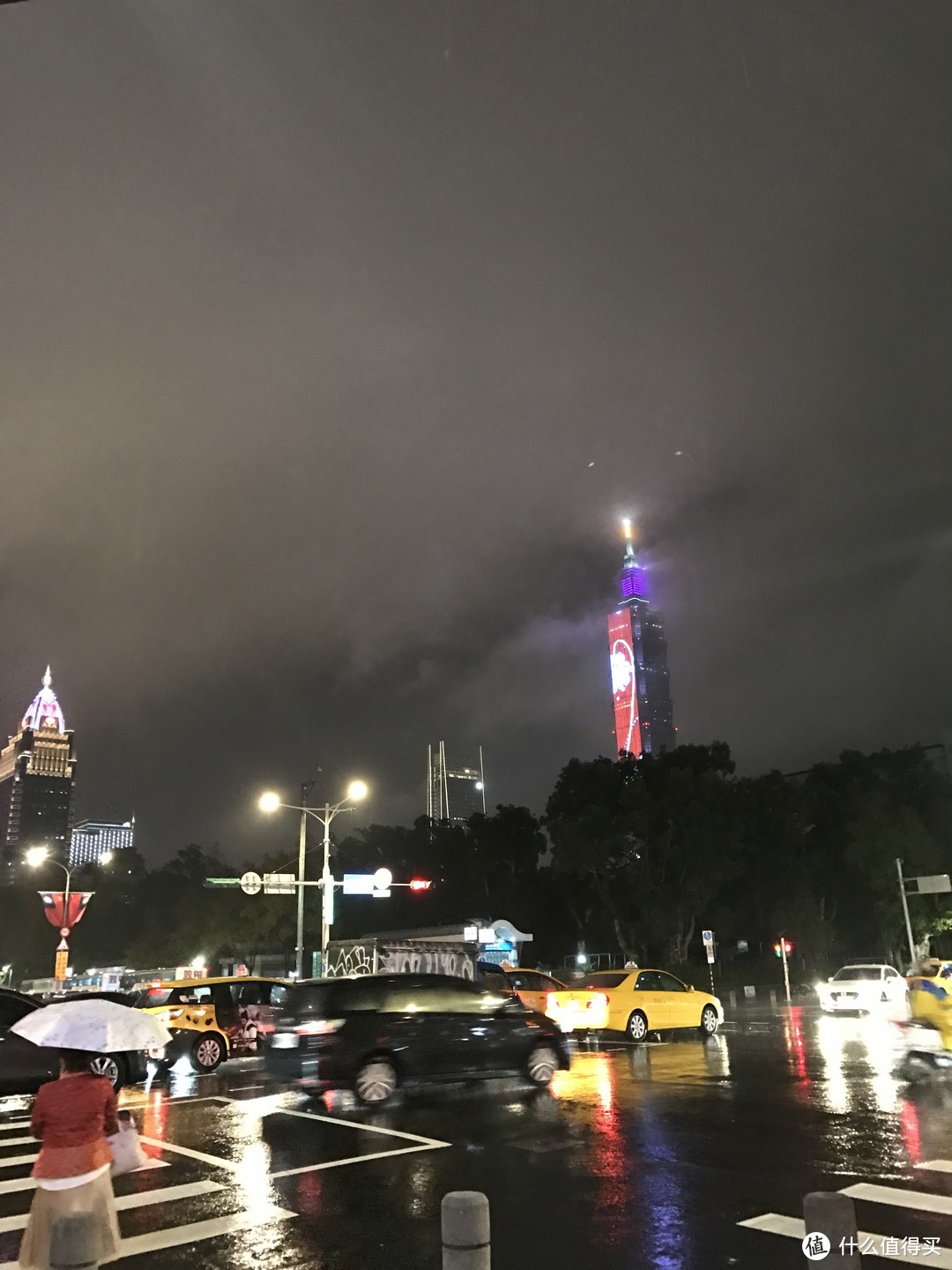 夜色中的台北101