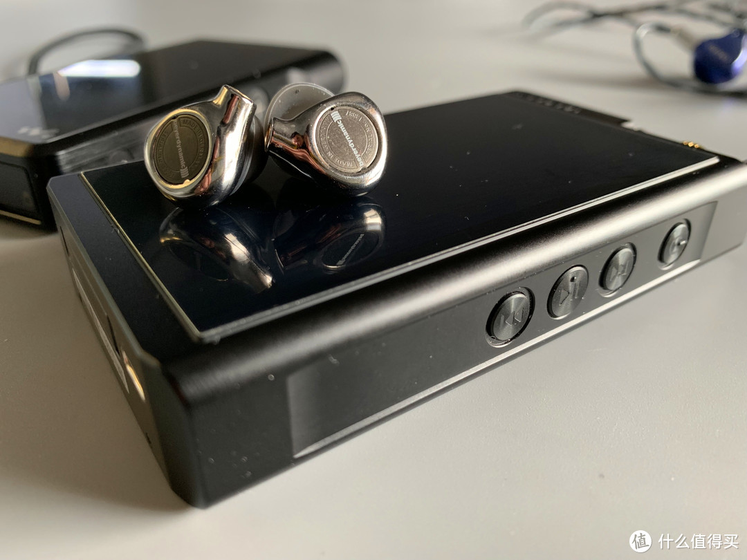 开学季升级耳机se846榭兰图黑黄鹂ltdie800s仙女座哪个才是你的菜