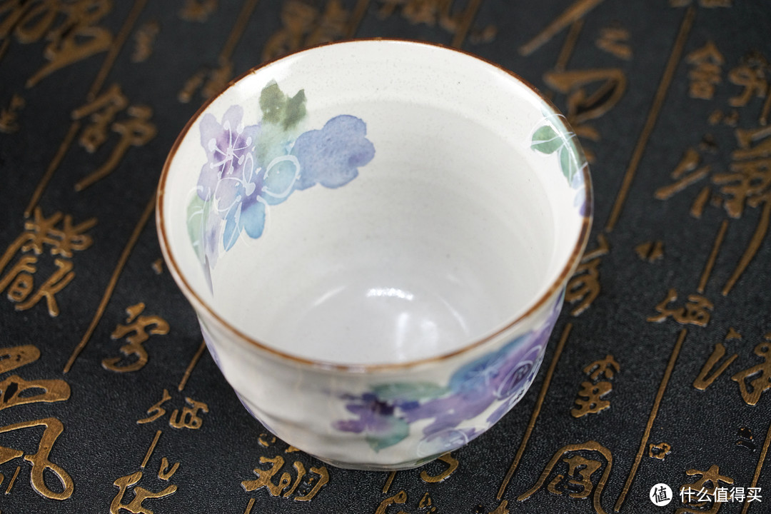 茶与茶器：Ceramic 和蓝 美浓烧 花工房 茶壶双杯套装+AHMAD 亚曼 阿萨姆红茶品鉴