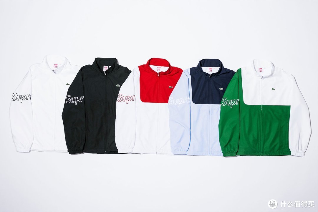 年轻人，来LACOSTE逛逛吧——具有运动优雅和法国风格的LACOSTE 鳄鱼 INFINI-T太阳能无线充电背包