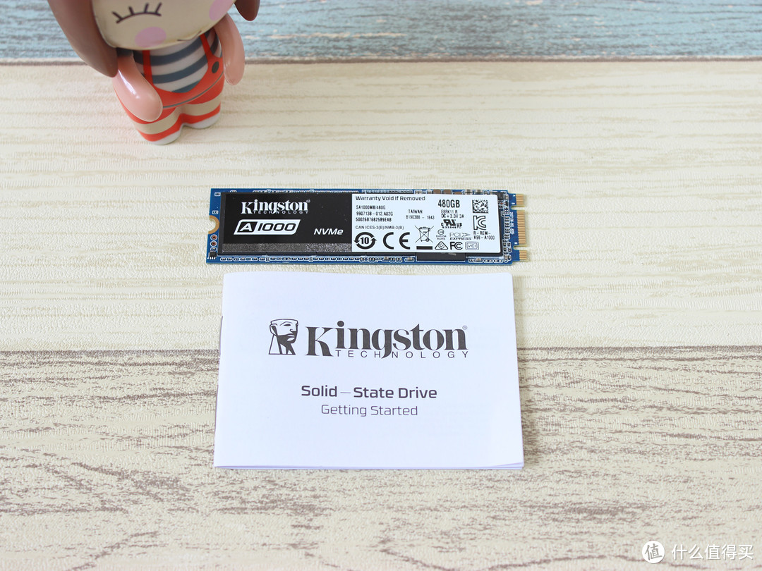 比SATA性能倍增可还行，金士顿KingSton A1000 NVMe固态硬盘