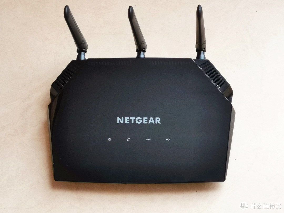 感受1.73Gbps的无线速度，美国网件 NETGEAR R6850入手使用体验