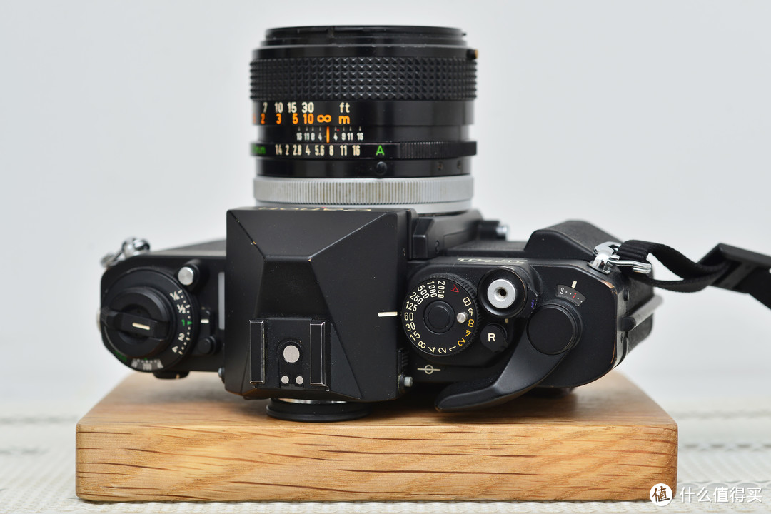 日本相机制造巅峰之佳能新F1专业胶片相机