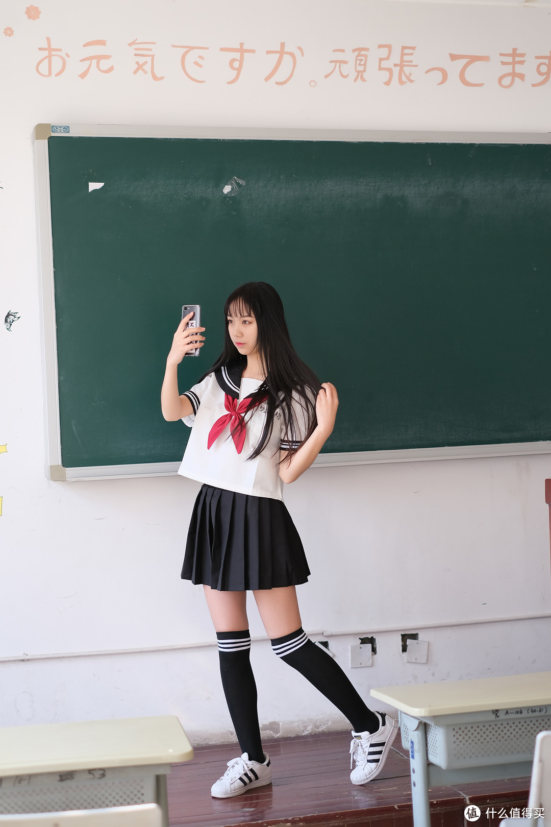 【科技圈最美游戏姬】魅族Note9邀请函JK服妹子出镜套图！