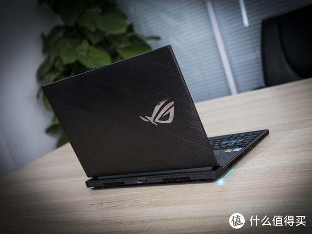 不仅仅是信仰，更是遇见了心头好-华硕ASUS STRIX FLARE键