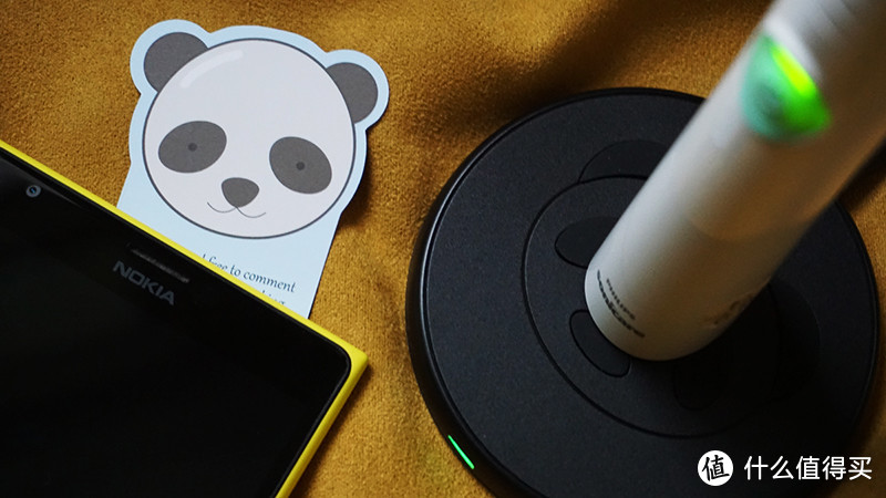 这只熊猫忙着充电眼圈都黑了，CHOETECH无线充电器使用体验