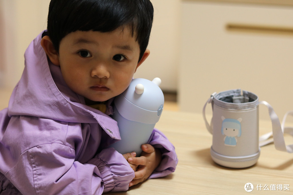 还在去日本给宝宝买水壶？小米出品米兔儿童保温杯，Q萌耐用