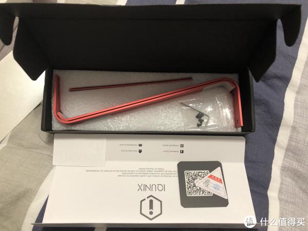 这里同时入手一个铝厂的支架，就是安装的时候不知道是不是库存货，螺丝公差匹配有个问题，不过因为能用就作罢了，本身是个好产品