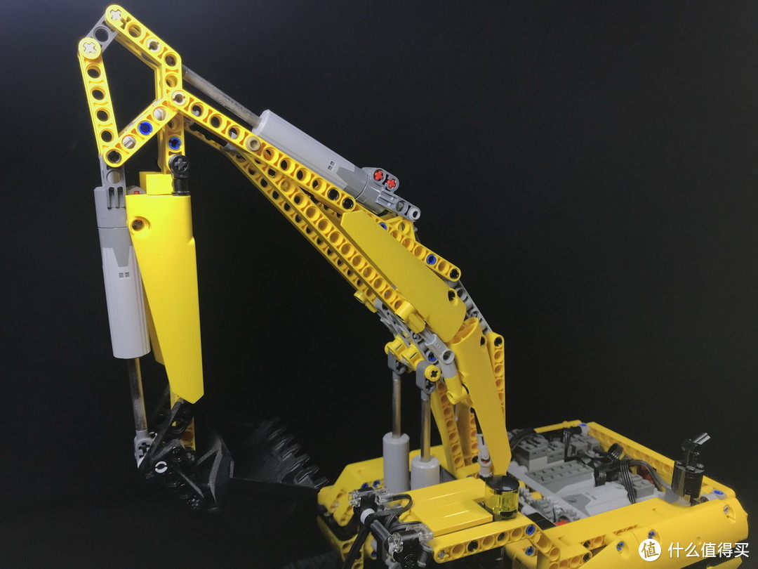 *级积木展现的遥控魅力：LEGO 乐高 遥控工程机械收藏展示