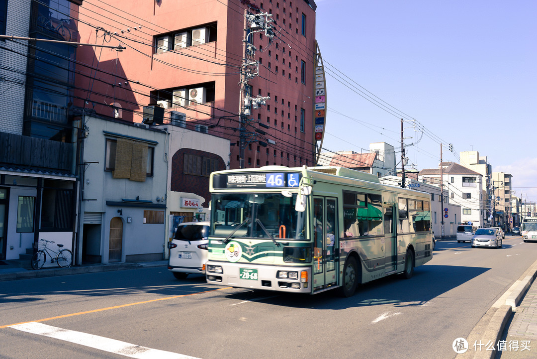 京都的公交车。