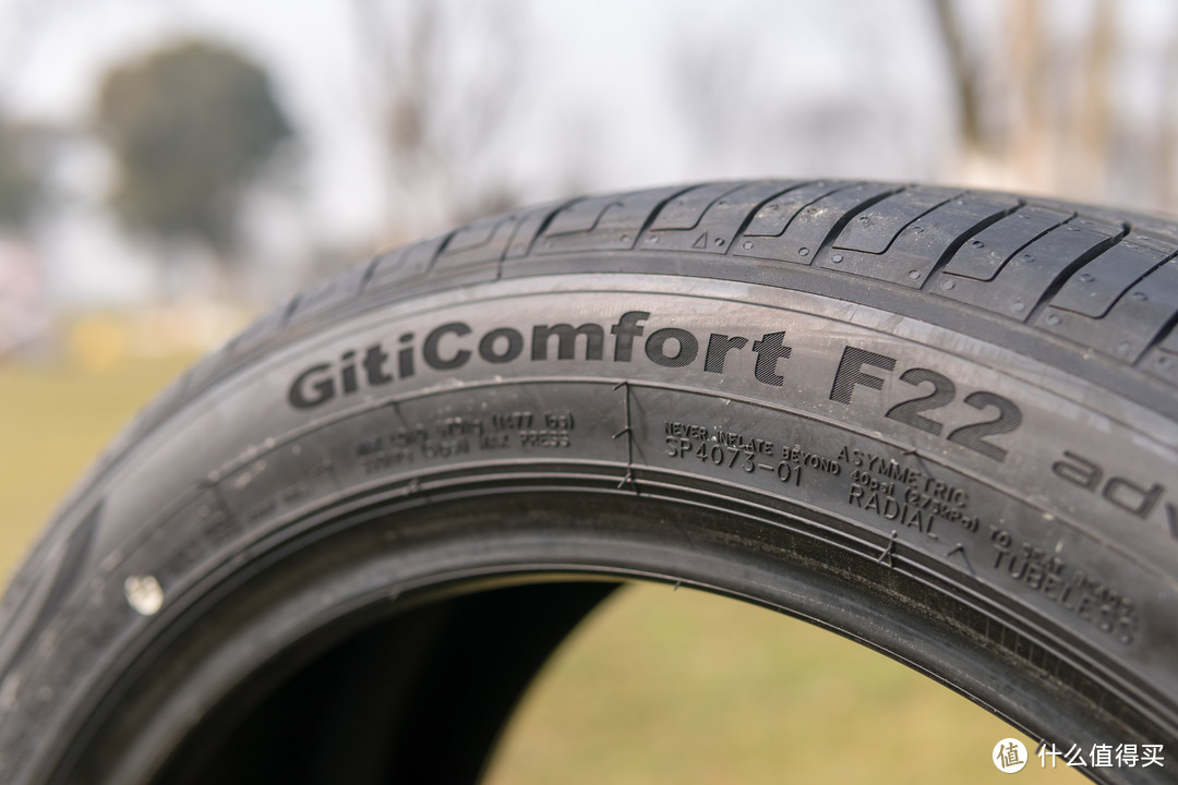 不仅仅是高速顺滑， 佳通舒适F22 235/45 R18 轮胎，一款强调静音舒适的轿车轮胎