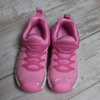 FREETIE 儿童运动鞋外观设计(颜色|鞋带|鞋底)