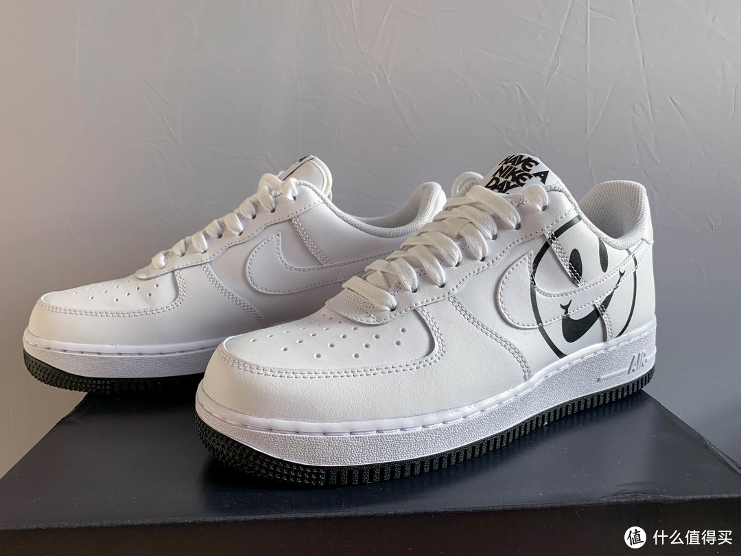 喜欢到无法自拔的Nike Air Force 1 Have a Nike Day