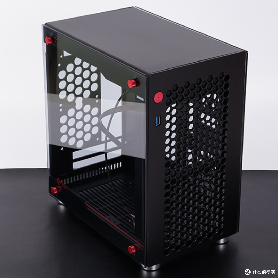 老司鸡的小钢炮 篇一:迎广cs700w sfx电源开箱