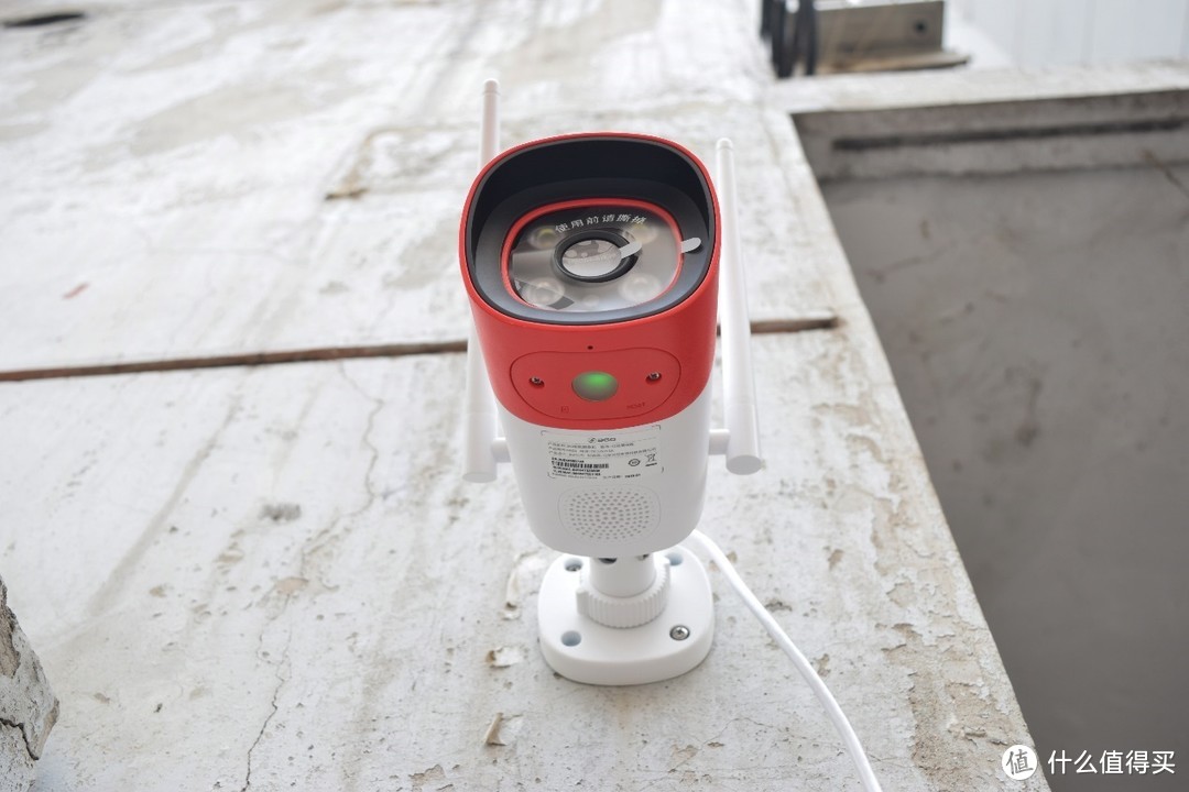 双天线、IP66防水，360户外智能摄像机红色警戒版简评